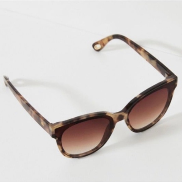 MSRP $80 | Lele Sadoughi | Brooklyn Sunglasses Brown Tortoise Shell NWT! - Picture 4 of 4